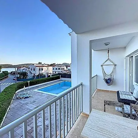 Roca Fornells, Vacaciones En Ses Salines Ss37
